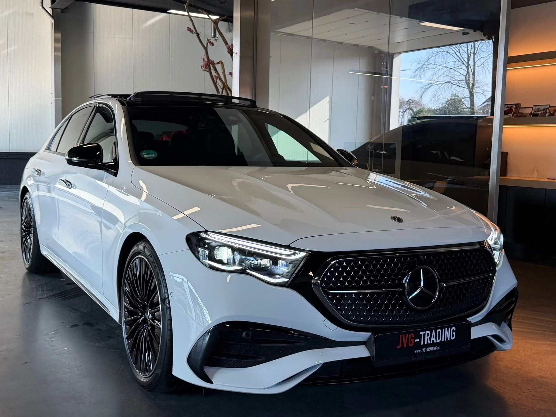 Hoofdafbeelding Mercedes-Benz E-Klasse