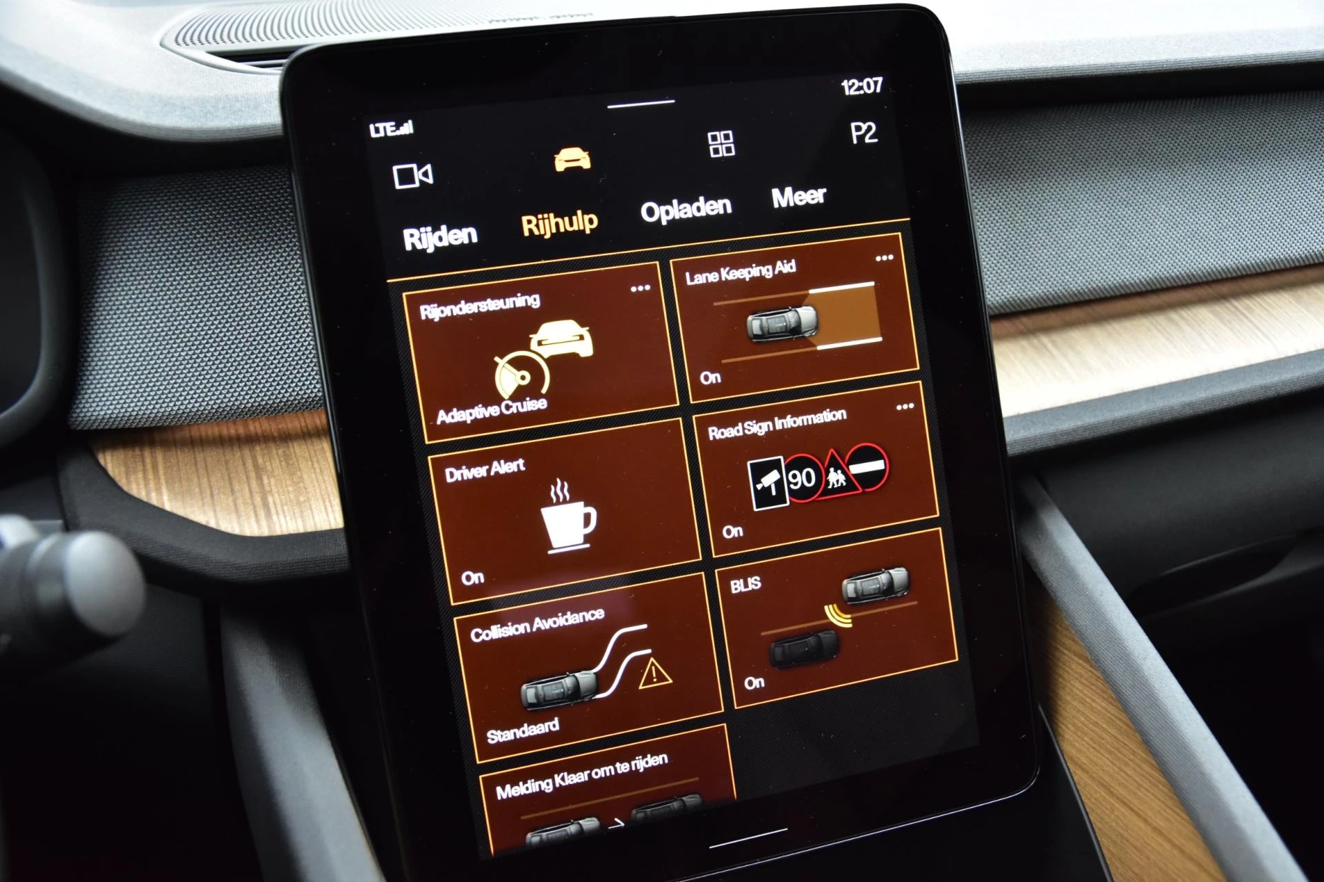 Hoofdafbeelding Polestar 2