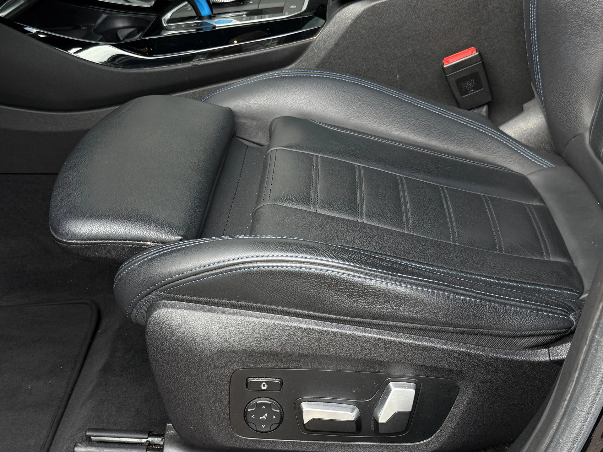 Hoofdafbeelding BMW iX3