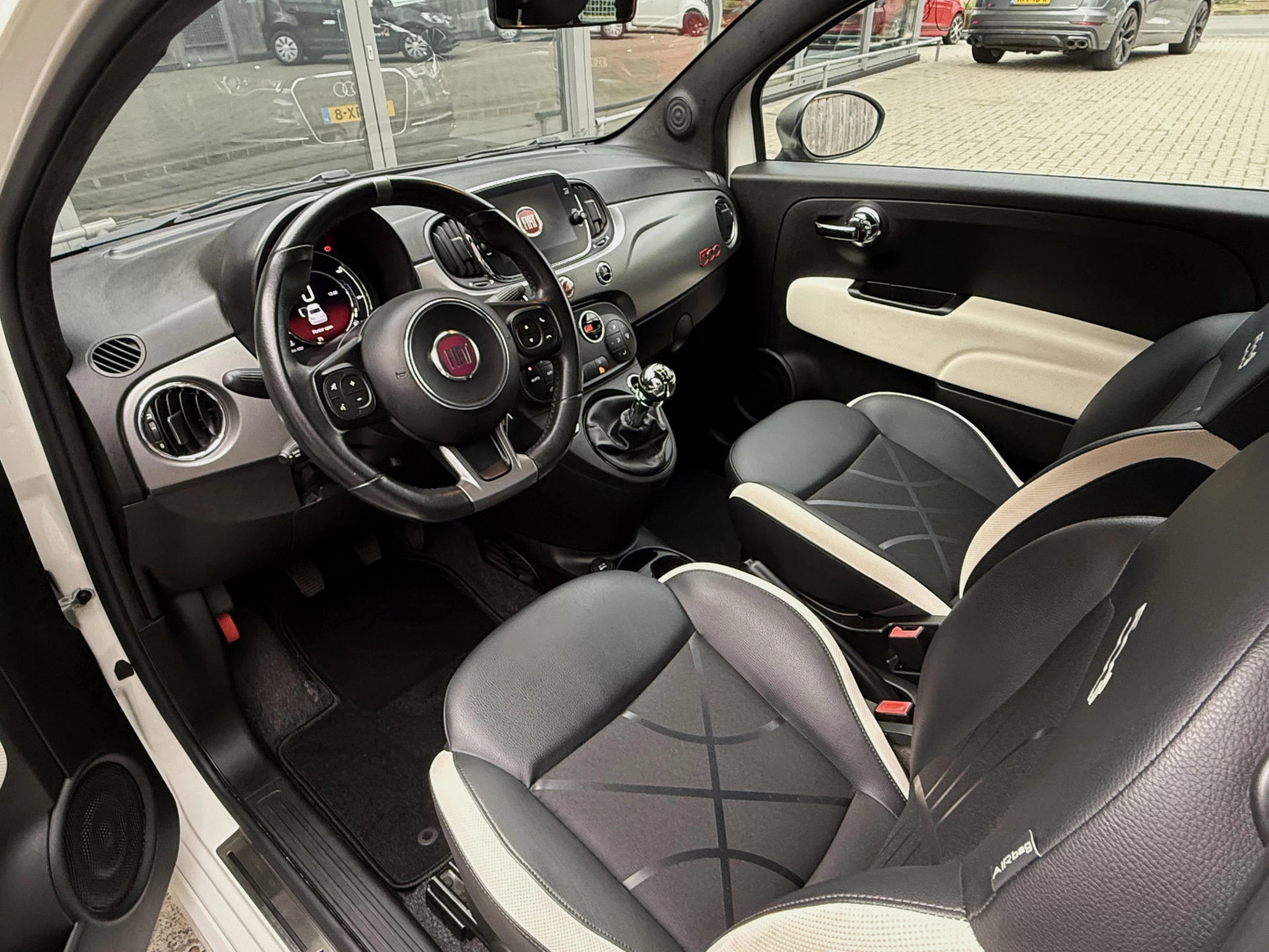 Hoofdafbeelding Fiat 500