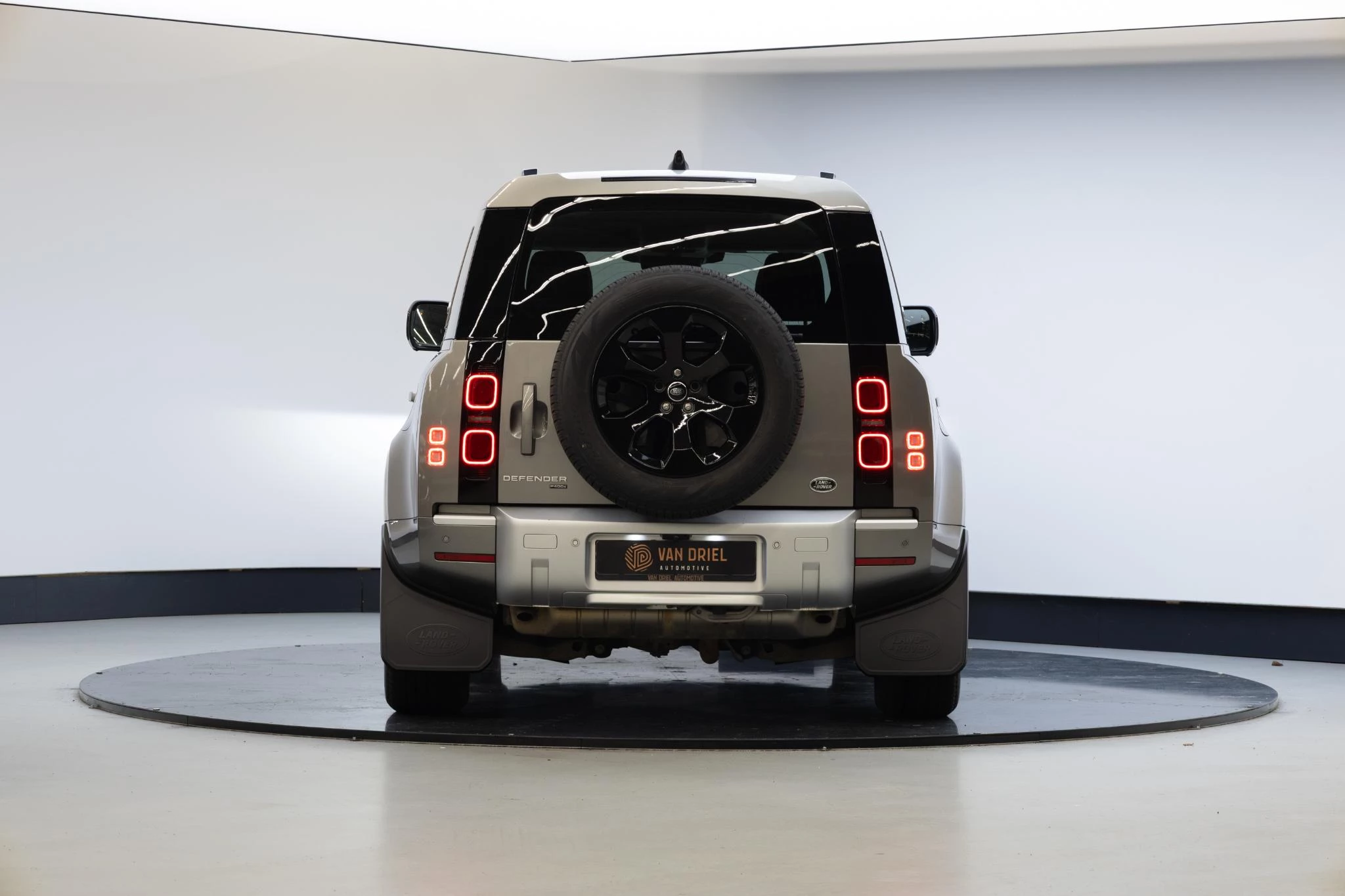 Hoofdafbeelding Land Rover Defender