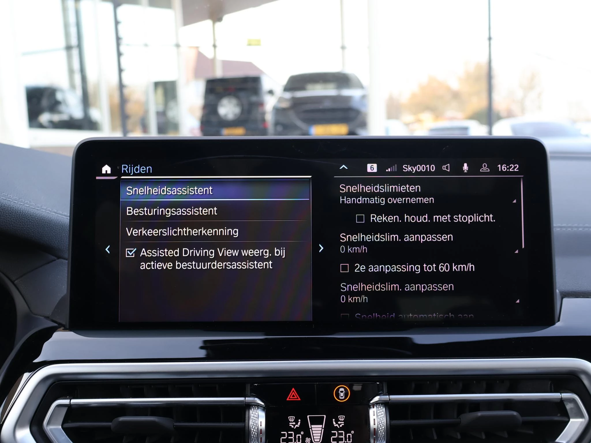 Hoofdafbeelding BMW iX3