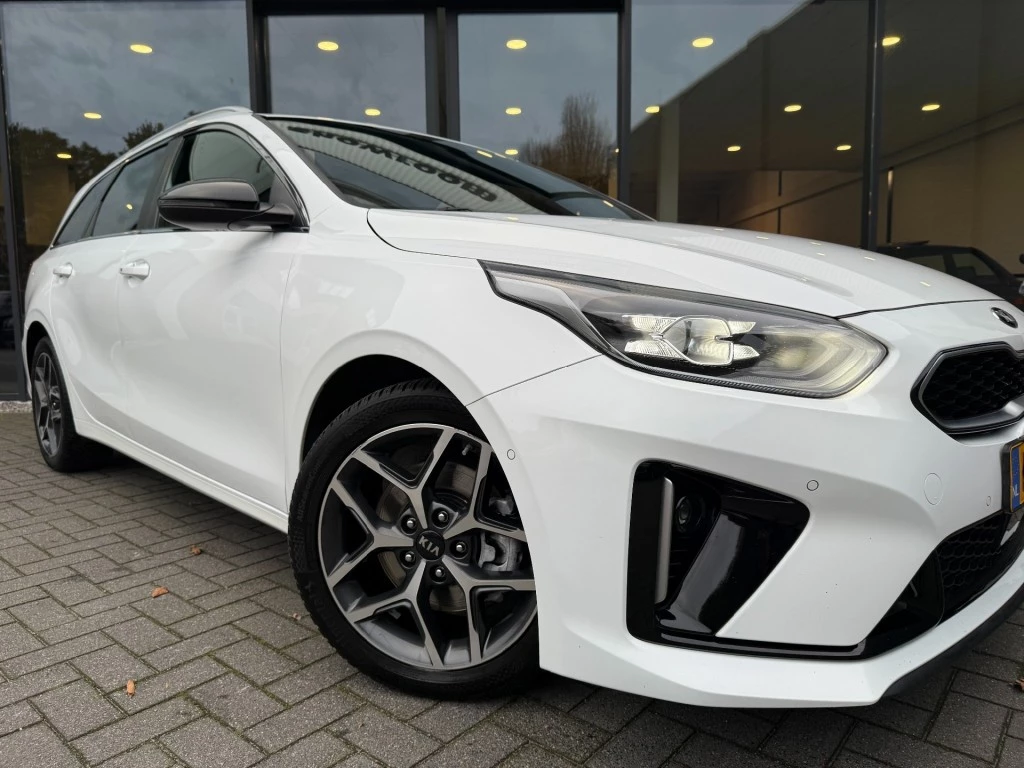 Hoofdafbeelding Kia Ceed