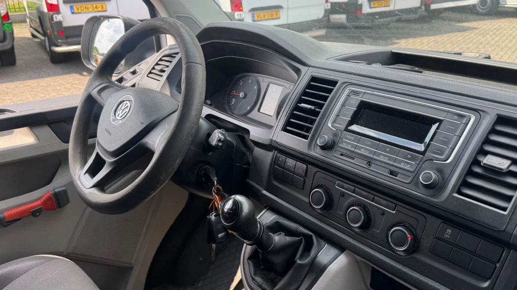 Hoofdafbeelding Volkswagen Transporter