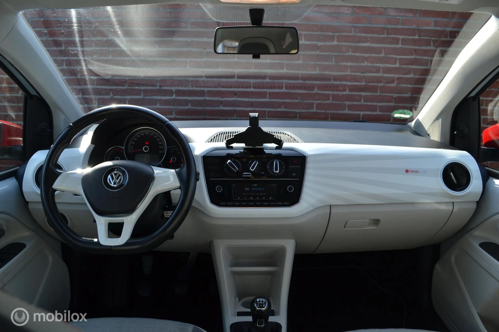 Hoofdafbeelding Volkswagen up!