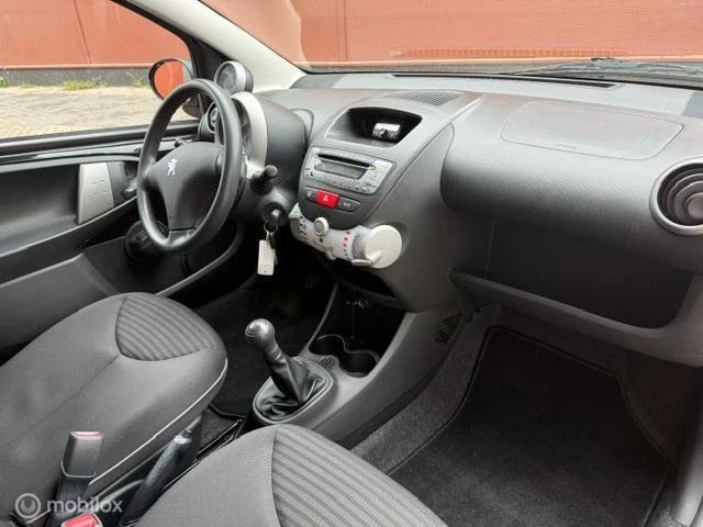 Hoofdafbeelding Peugeot 107