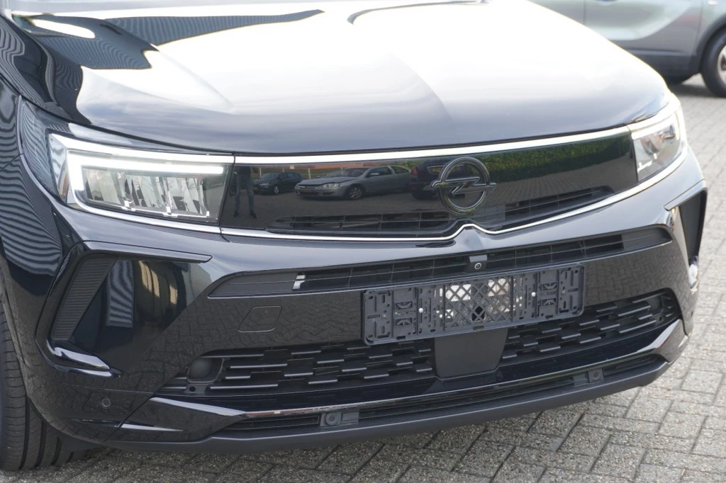 Hoofdafbeelding Opel Grandland