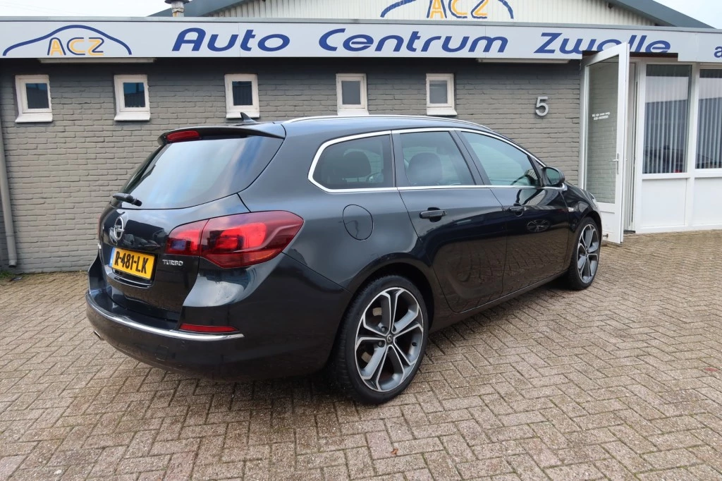 Hoofdafbeelding Opel Astra