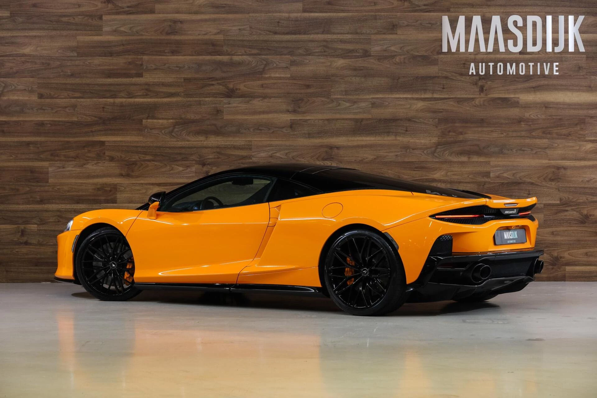Hoofdafbeelding McLaren GT