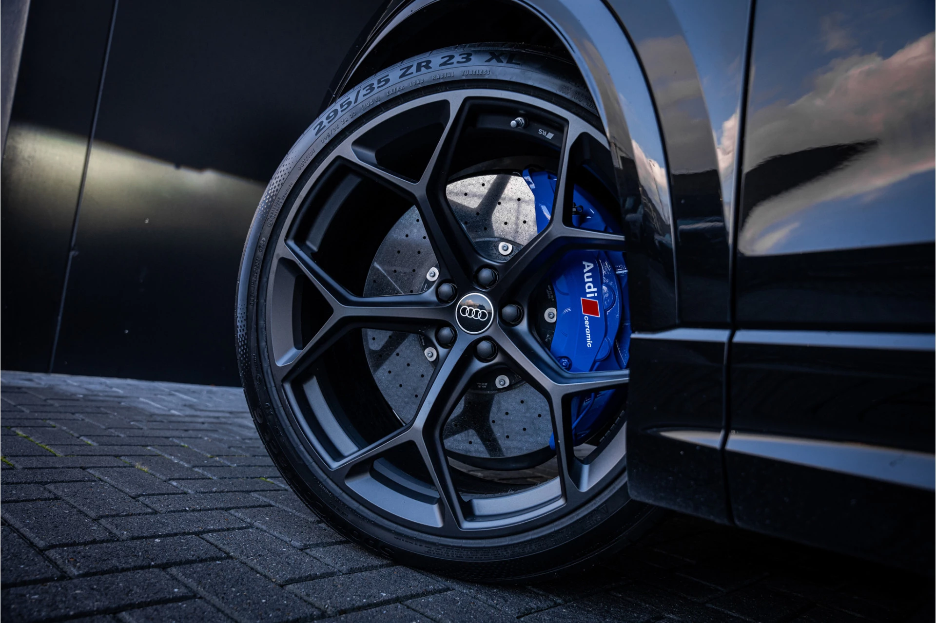 Hoofdafbeelding Audi RSQ8