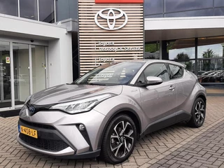 Toyota C-HR 2.0 HYBRID DYNAMIC TREKHAAK 4S-BANDEN NAVI PARK-SENSOREN 18''LMV APPLE/ANDROID CAMERA BLUETOOTH NL-AUTO AD-CRUISE