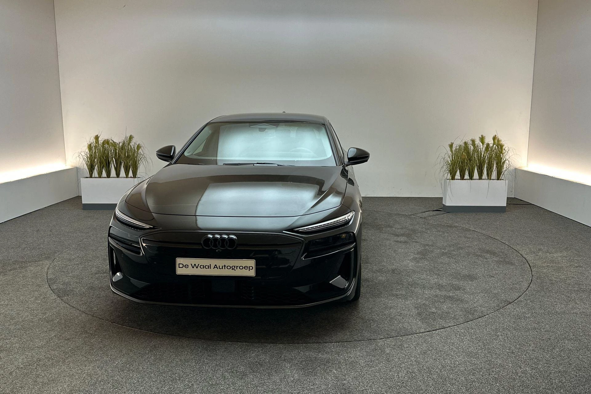 Hoofdafbeelding Audi A6 Avant e-tron