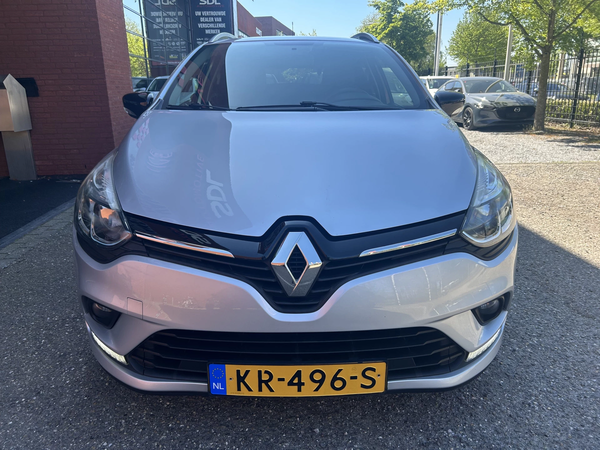 Hoofdafbeelding Renault Clio