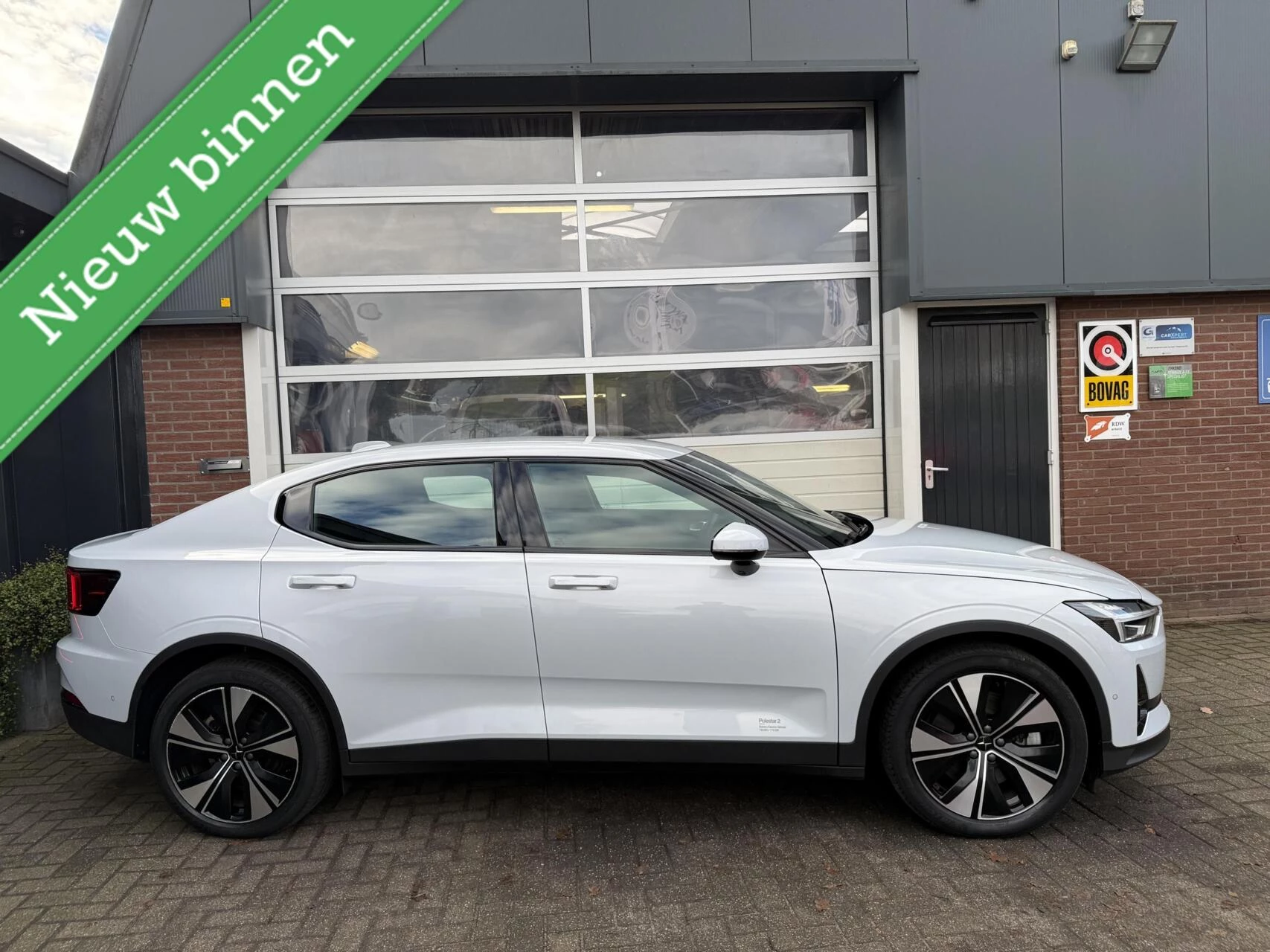 Hoofdafbeelding Polestar 2