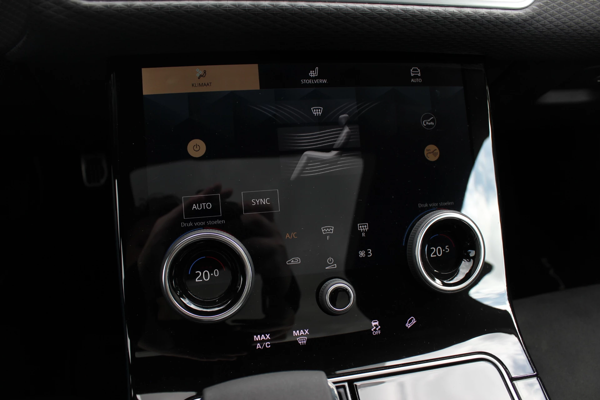 Hoofdafbeelding Land Rover Range Rover Velar