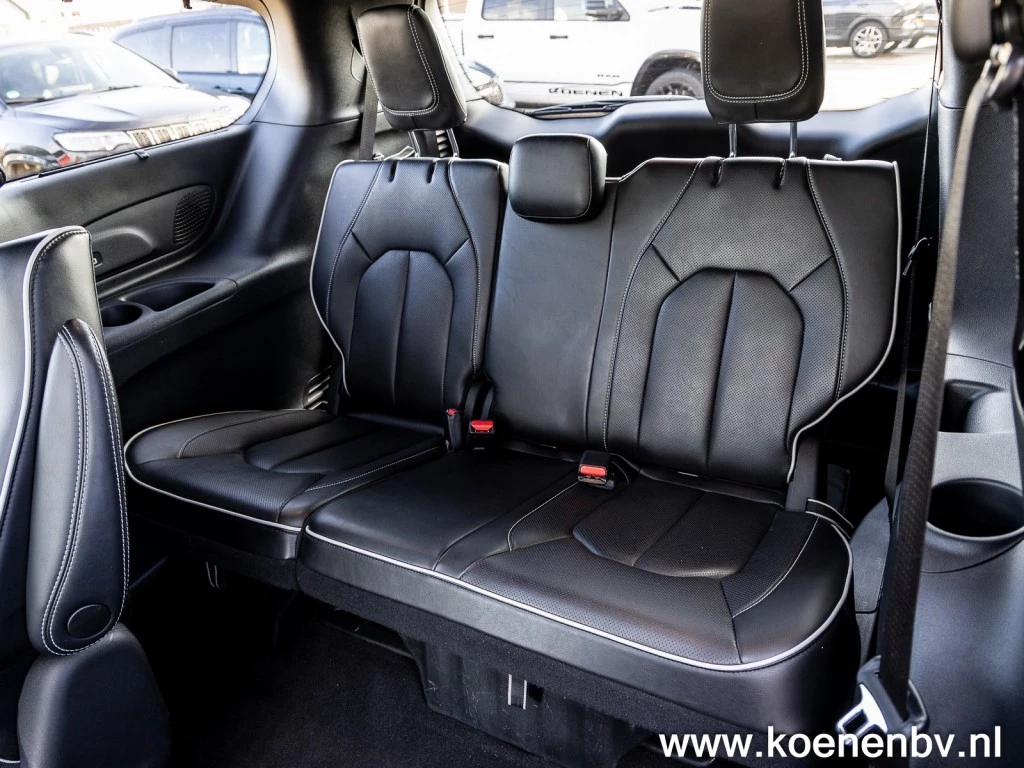 Hoofdafbeelding Chrysler Pacifica