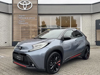 Toyota Aygo X 1.0 VVT-i S-CVT UNDERCOVER JUN TAKAHASI  AUTOMAAT UNIEK! KEYLESS NAVI STOELVERW CLIMA APPLE/ANDROID PARKCAMERA