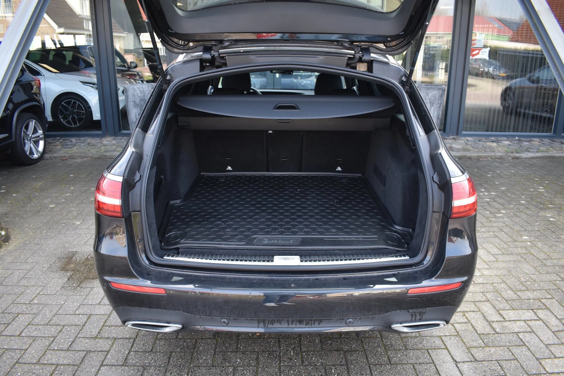 Hoofdafbeelding Mercedes-Benz E-Klasse