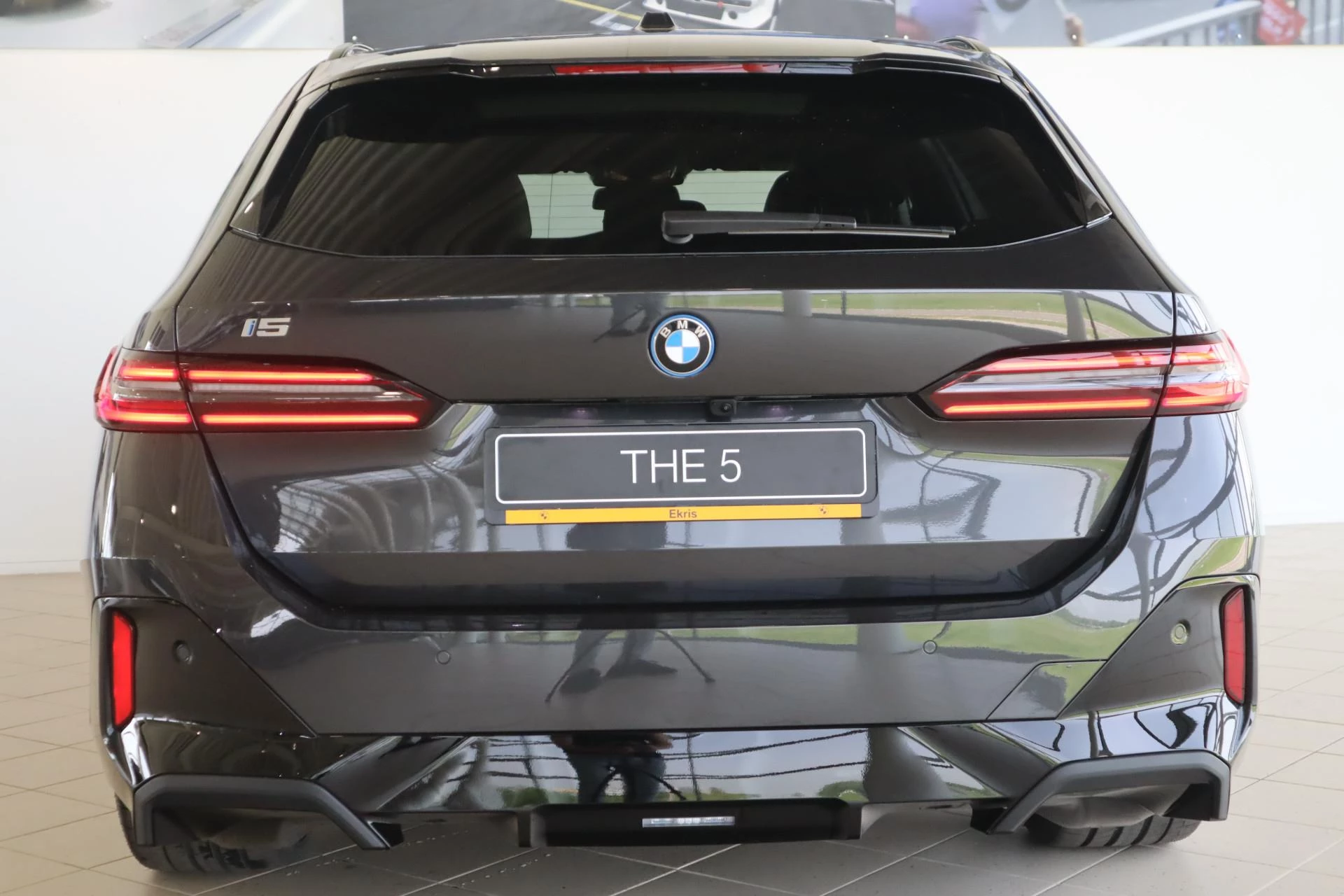 Hoofdafbeelding BMW i5