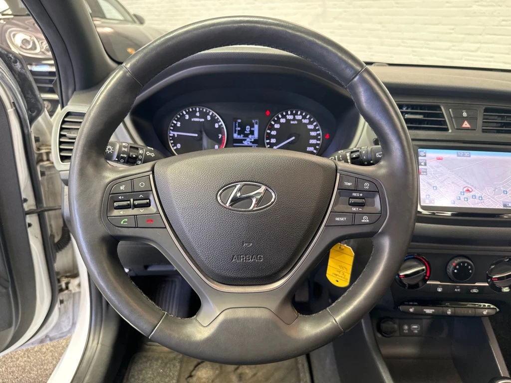 Hoofdafbeelding Hyundai i20