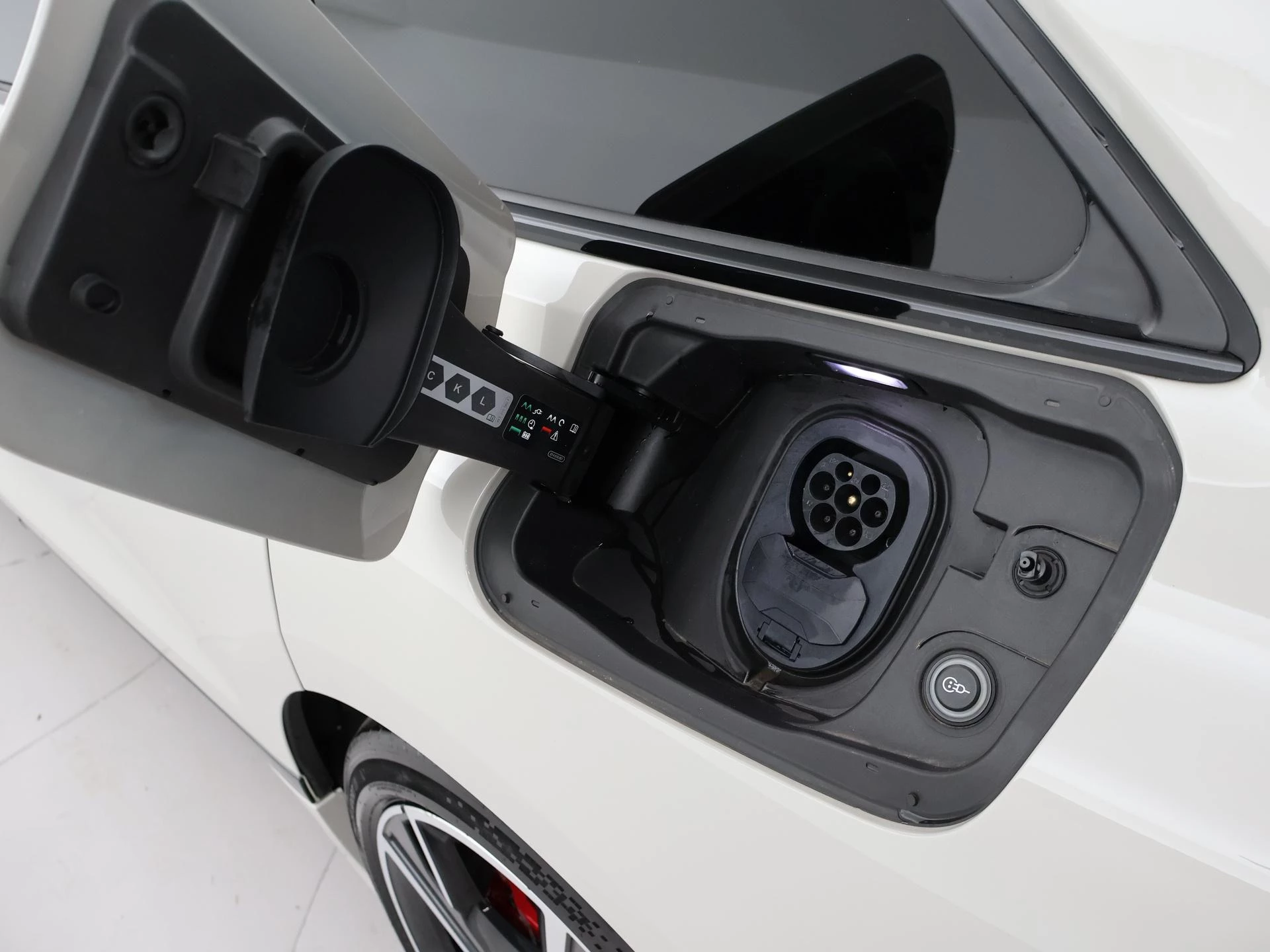 Hoofdafbeelding Audi A6 Avant e-tron