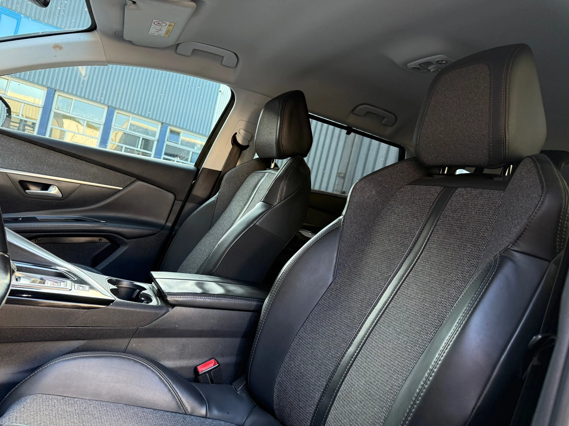 Hoofdafbeelding Peugeot 5008