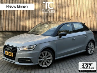 Audi A1 Sportback 1.0 TFSI Adrenalin Handgeschakeld | S-line exterieur | Airconditioning | Cruise control | Navigatie voorbereiding | Pijlgrijs metallic | Zwart dak | Multifunctioneel stuurwiel | Nette auto!