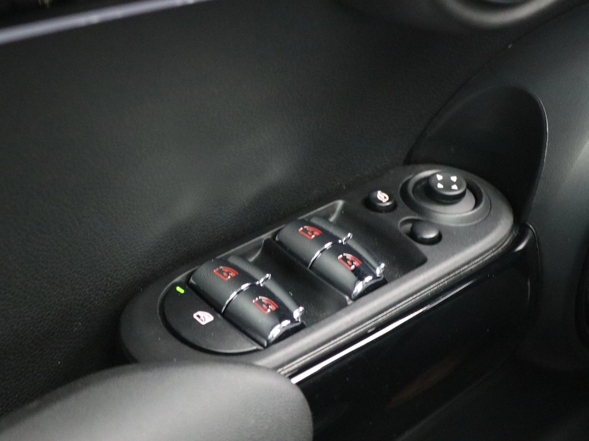 Hoofdafbeelding MINI 5-deurs