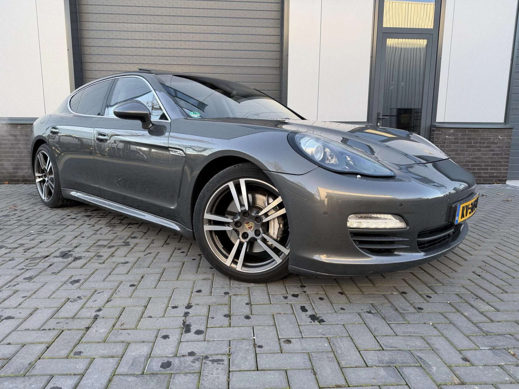 Hoofdafbeelding Porsche Panamera