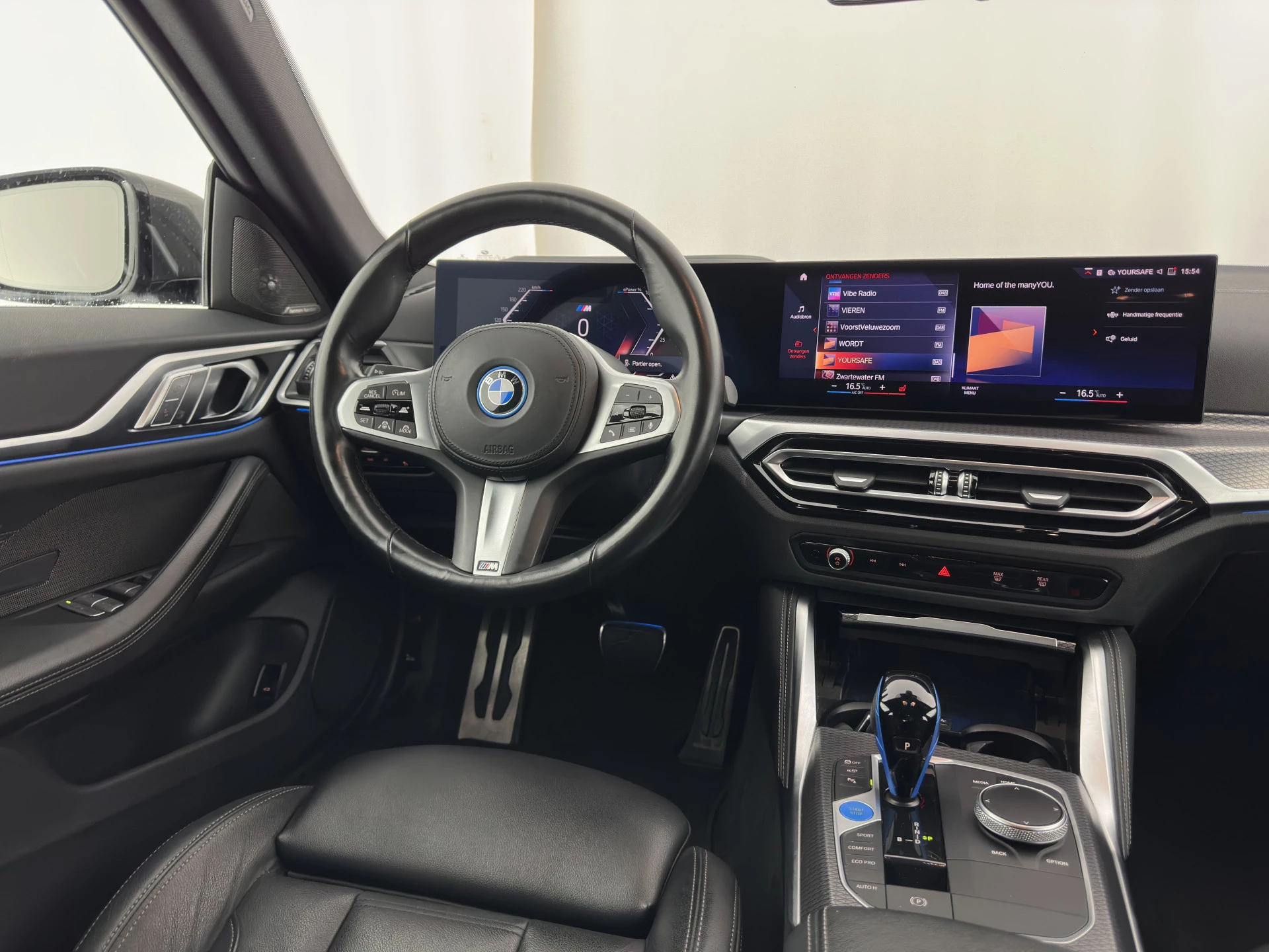 Hoofdafbeelding BMW i4