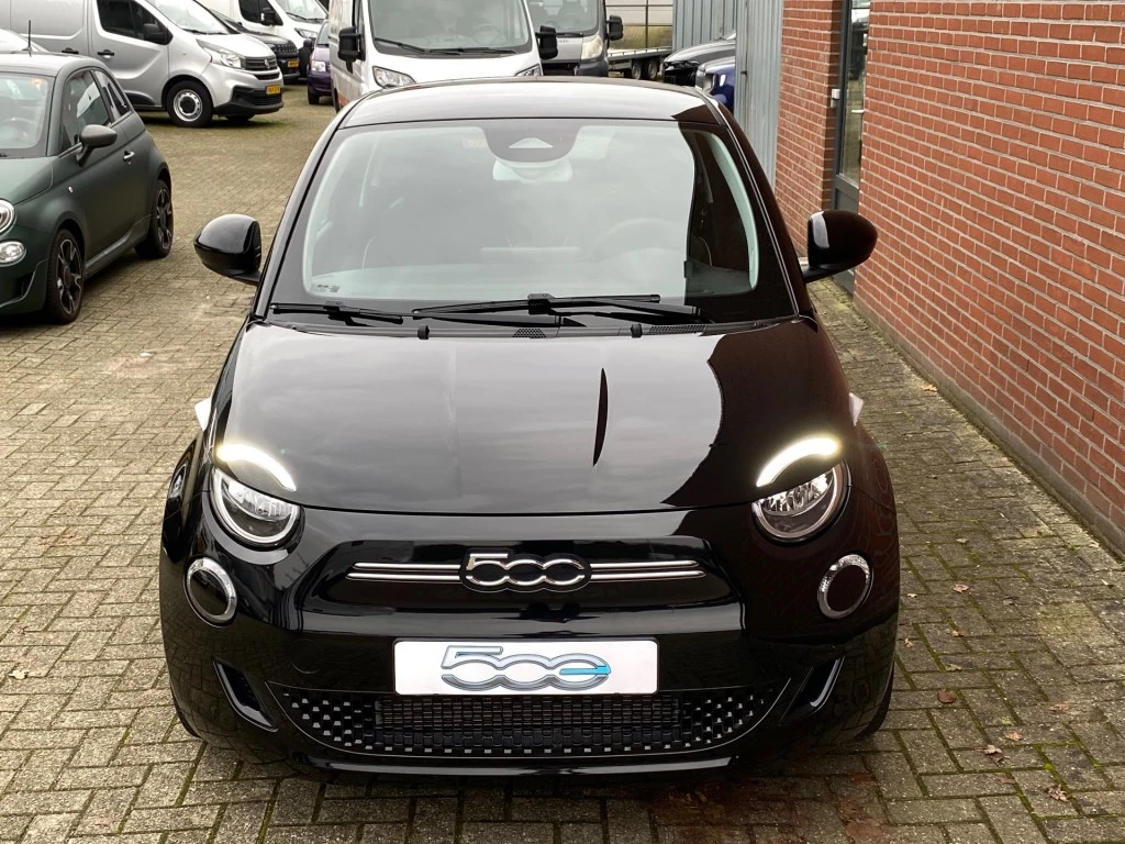 Hoofdafbeelding Fiat 500e