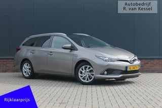 Hoofdafbeelding Toyota Auris Toyota Auris Touring Sports 1.8 Hybrid Lease I Pano I Goed onderhouden I NL-auto