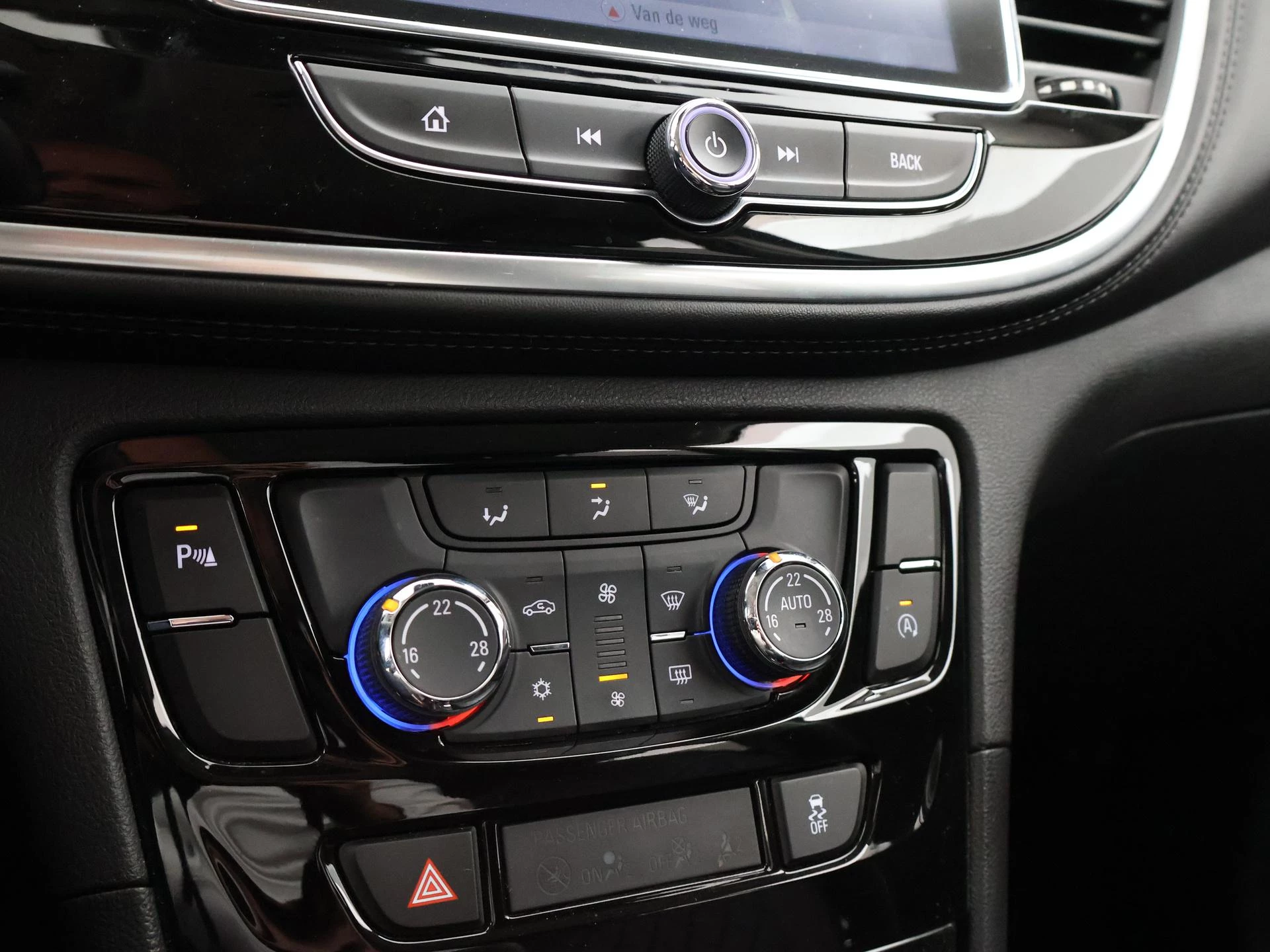 Hoofdafbeelding Opel Mokka X
