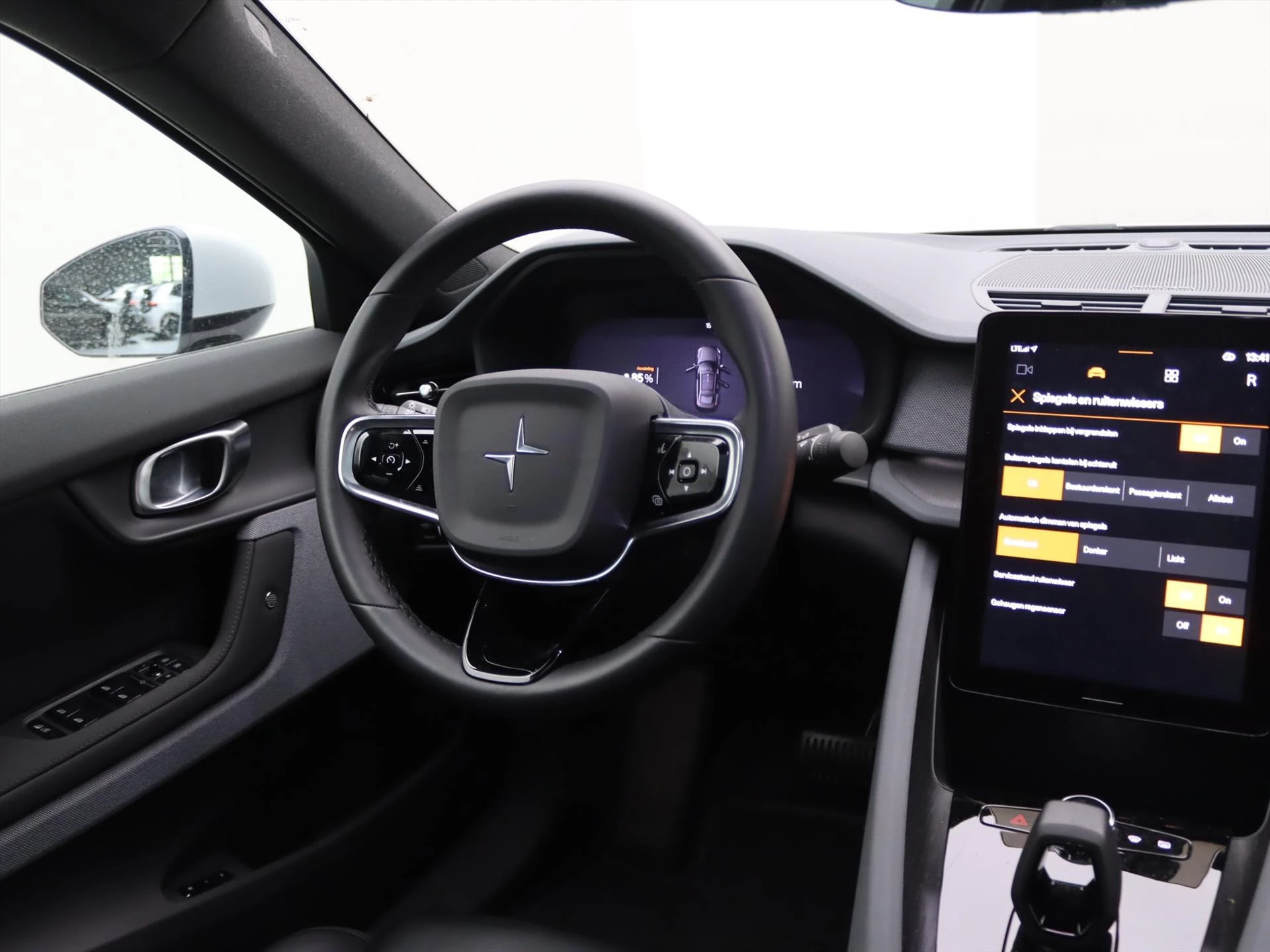 Hoofdafbeelding Polestar 2