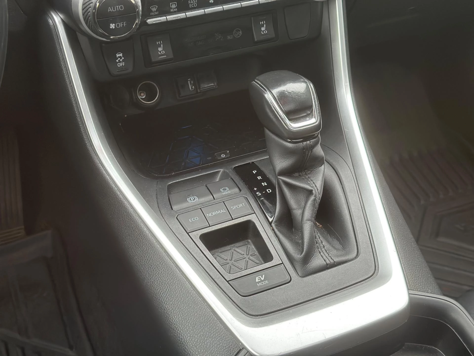 Hoofdafbeelding Toyota RAV4