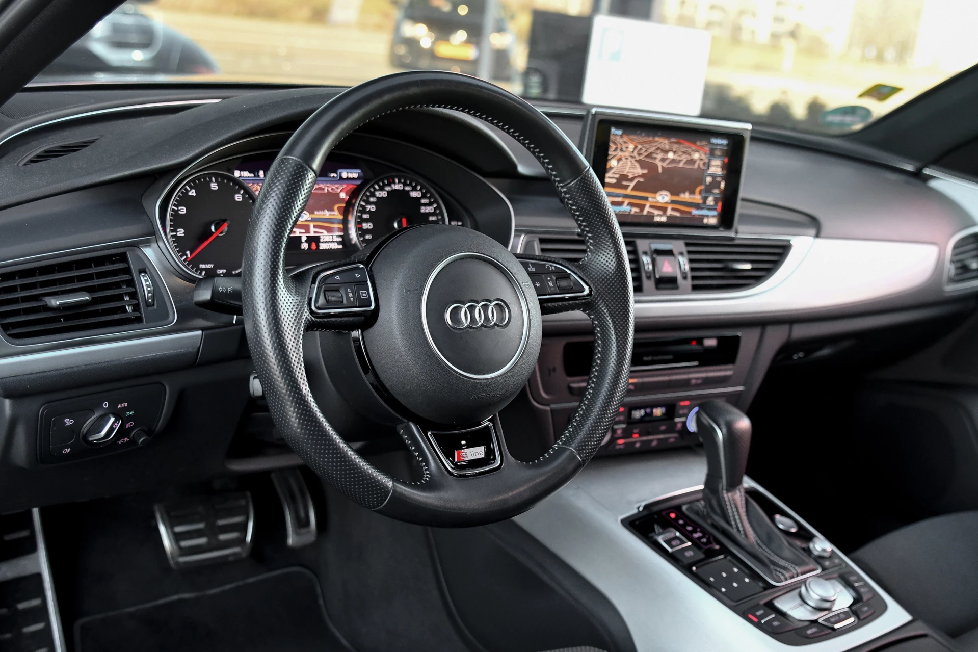 Hoofdafbeelding Audi A6