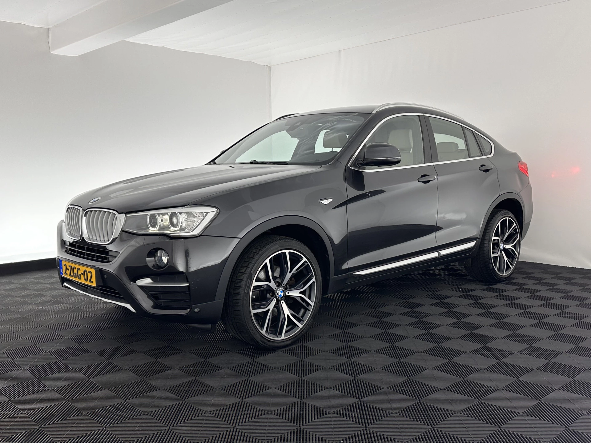 Hoofdafbeelding BMW X4