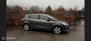 Hoofdafbeelding Ford S-Max Ford S-Max 1.5 Titanium Led / Panoramadak / Navigatie 2e eigenaar