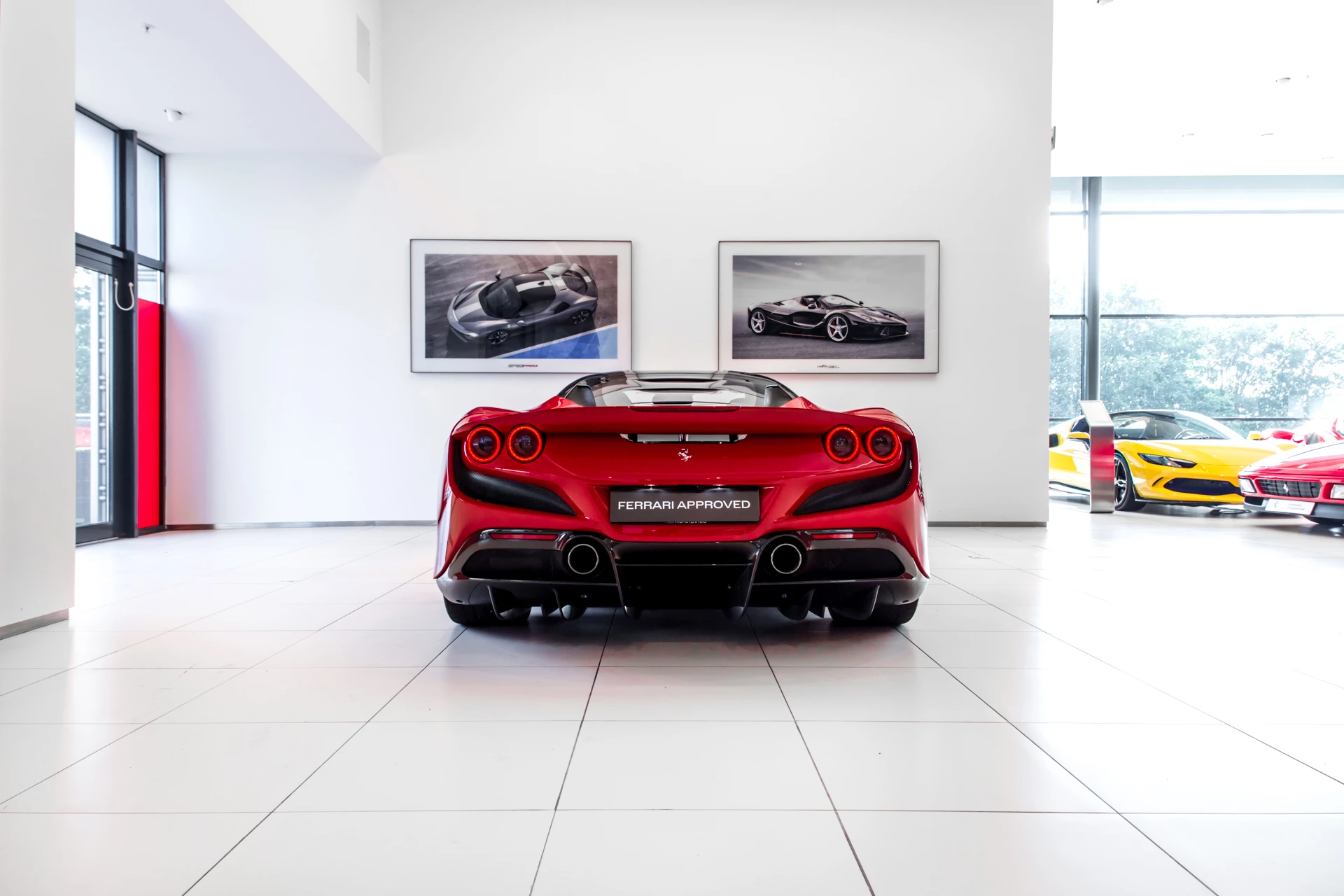 Hoofdafbeelding Ferrari F8 Tributo