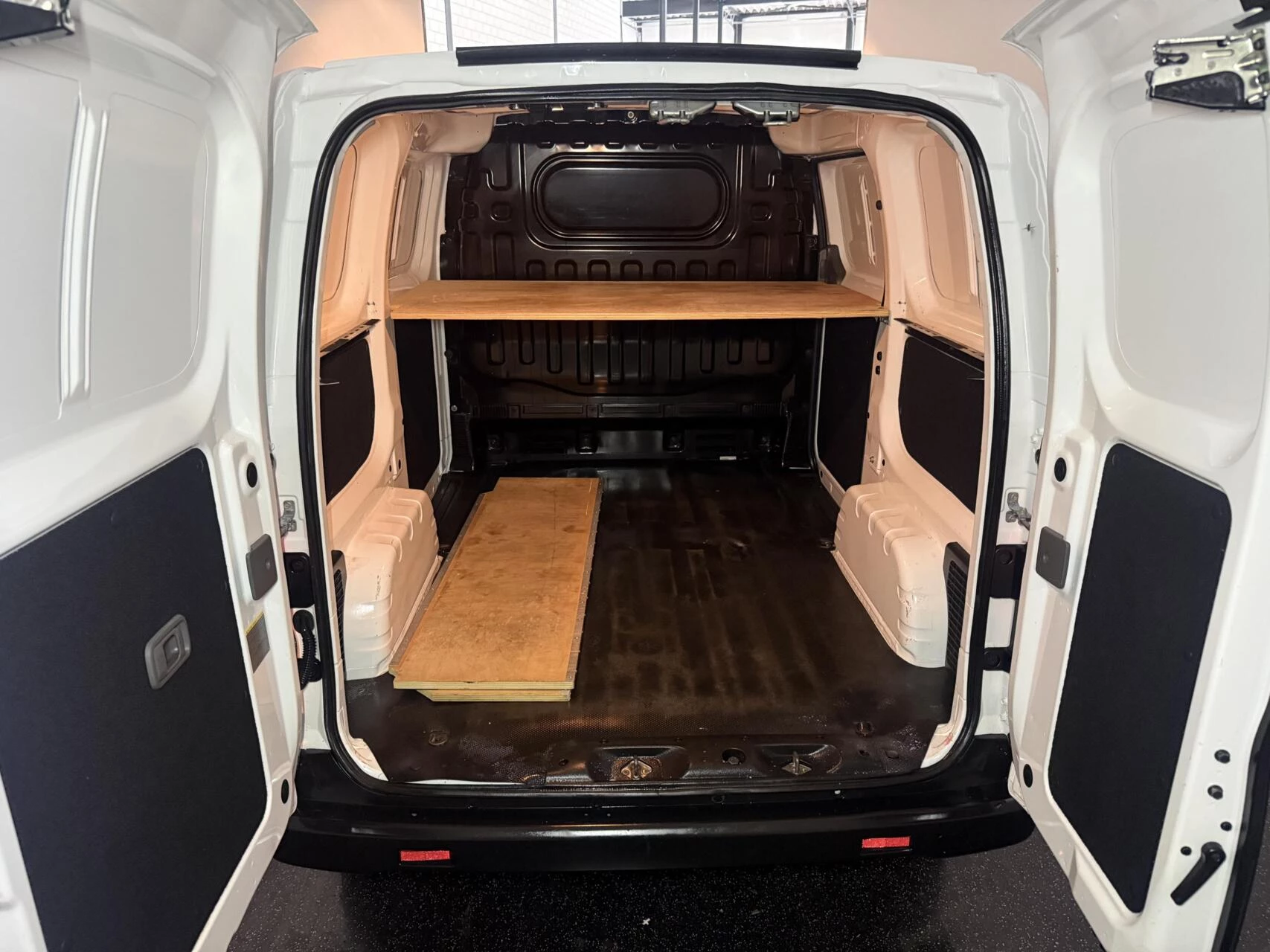 Hoofdafbeelding Nissan NV200