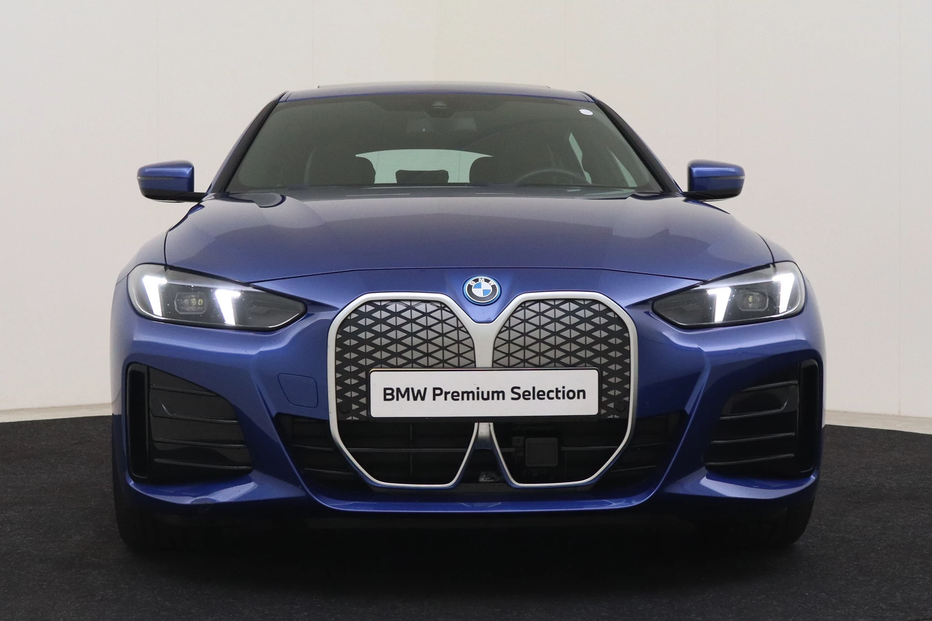 Hoofdafbeelding BMW i4