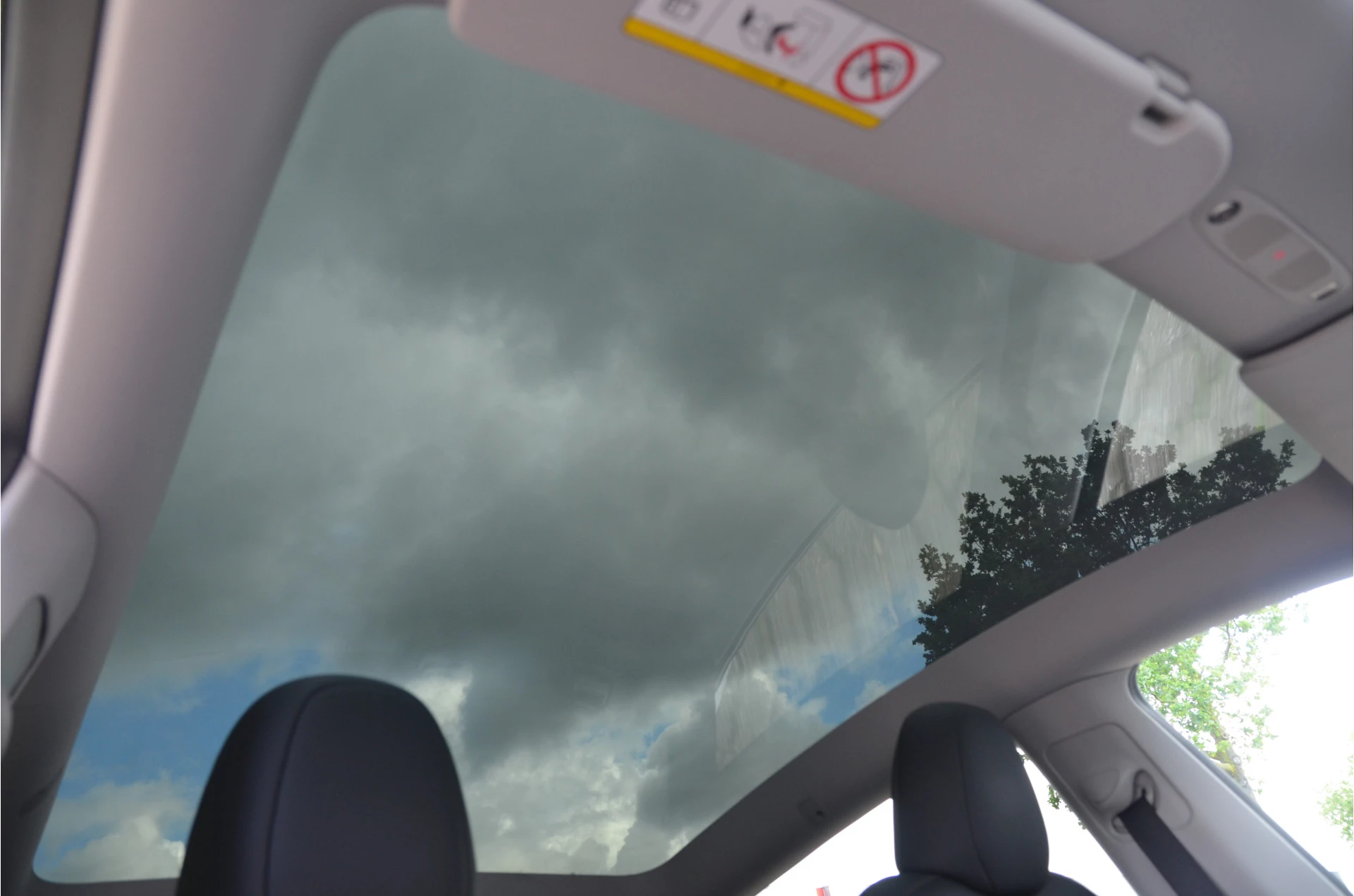 Hoofdafbeelding Tesla Model Y