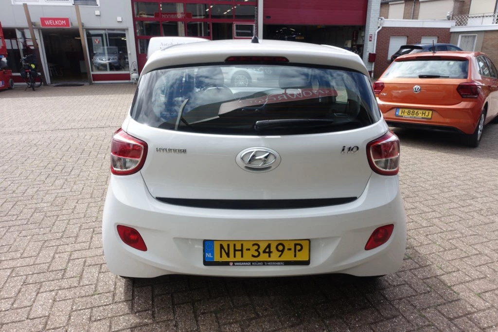 Hoofdafbeelding Hyundai i10