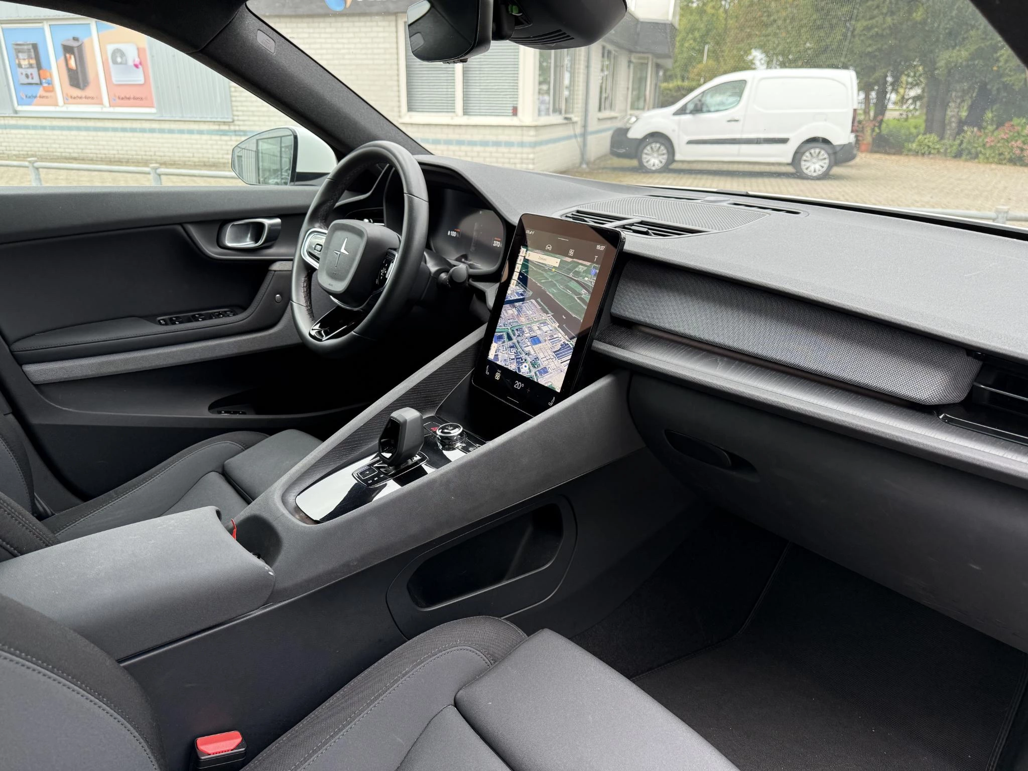 Hoofdafbeelding Polestar 2