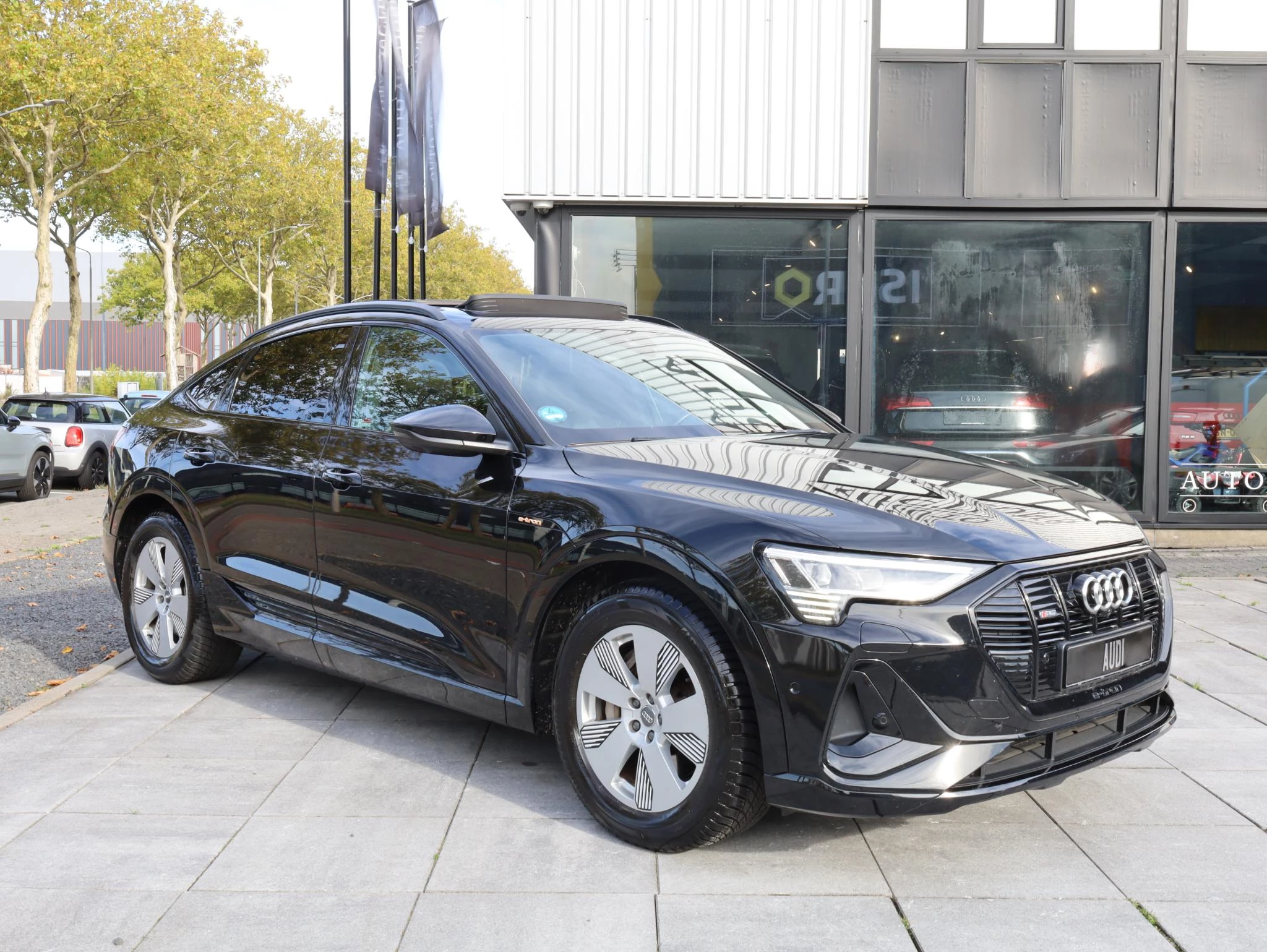 Hoofdafbeelding Audi e-tron