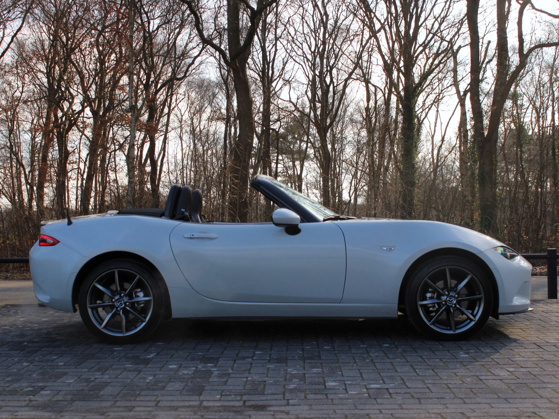 Hoofdafbeelding Mazda MX-5