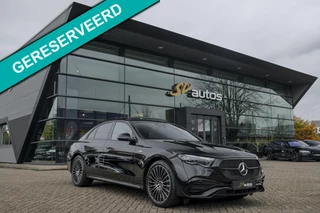 Mercedes-Benz E-klasse E300e AMG 313pk Hybrid Panoramadak Superscreen Night pakket MBUX Digital light NLauto Keyless 20" LMV