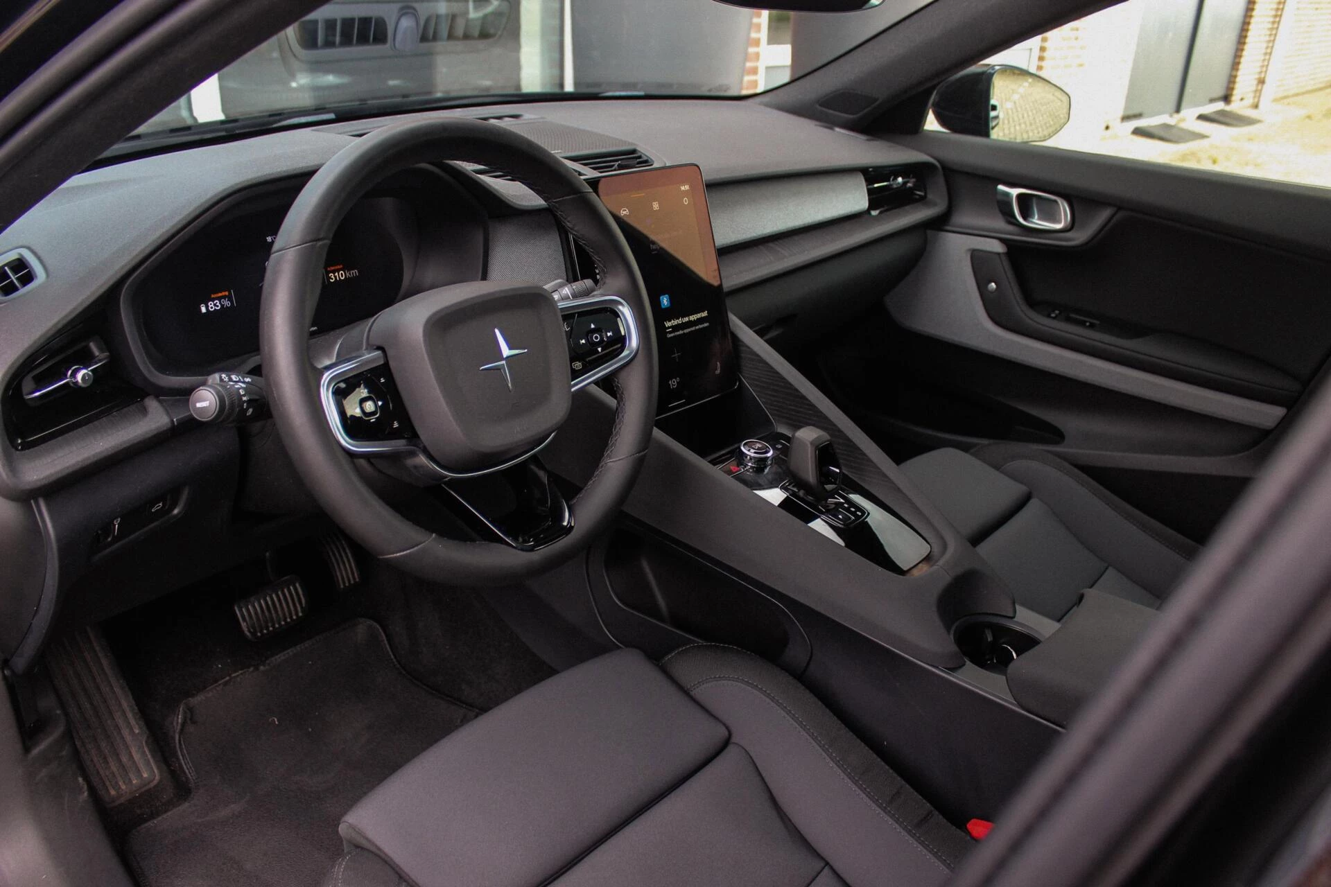 Hoofdafbeelding Polestar 2