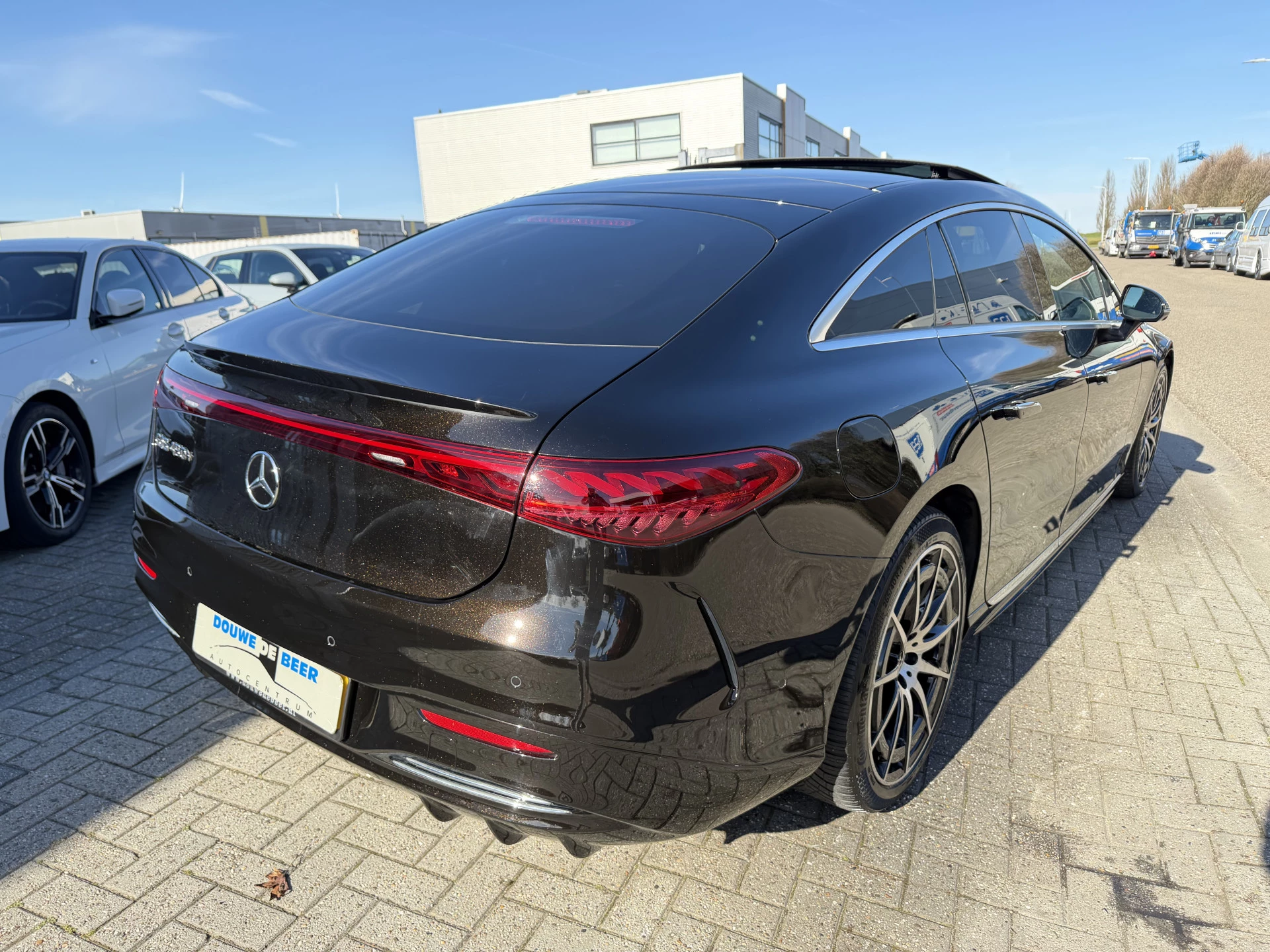 Hoofdafbeelding Mercedes-Benz EQS