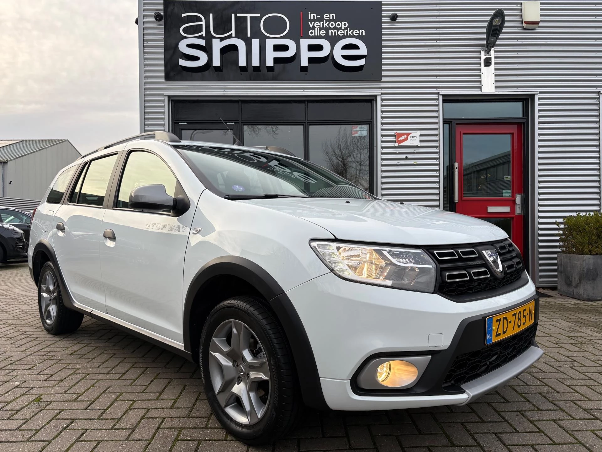 Hoofdafbeelding Dacia Logan